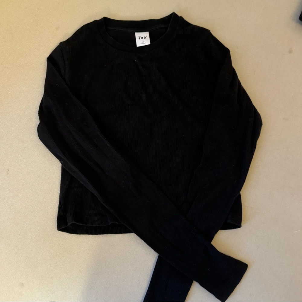 Aritzia Black Long Sleeve Tee